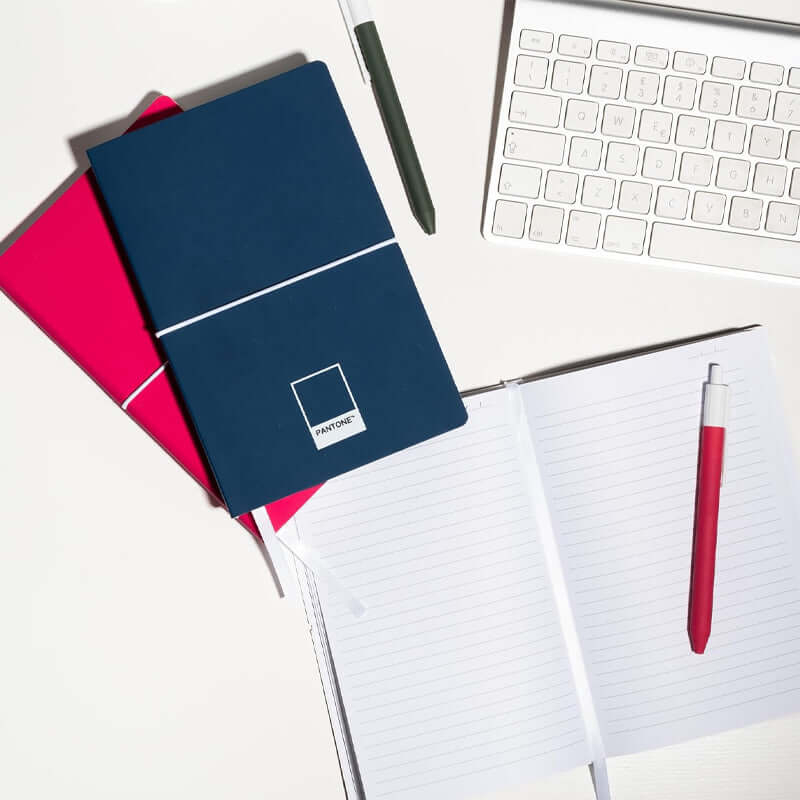 Quaderno Appunti Urban Osama Pantone Colore Fucsia