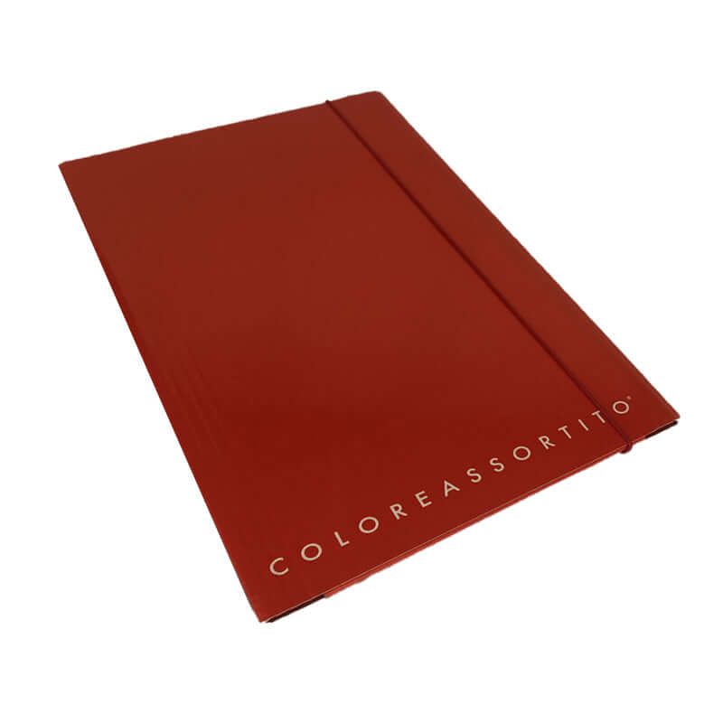 Cartelletta a 3 Lembi in Cartoncino Dorso Piatto con Elastico Formato 25x35 cm Top Quality Tinta Unita Colore Rosso